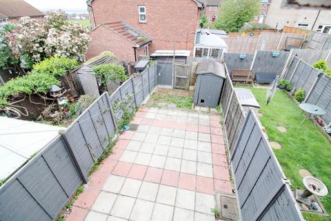 2 bedroom terraced house to rent - Ashurst Close, Crayford, Dartford