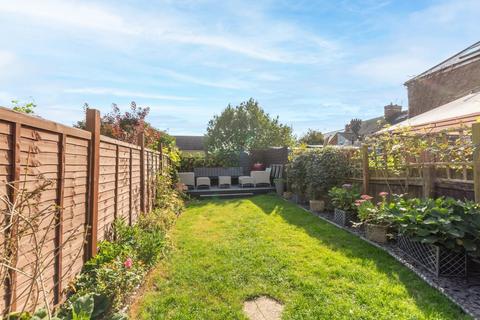31 Waterloo Road, Leighton Buzzard, LU7 2NR
