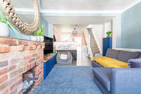 31 Waterloo Road, Leighton Buzzard, LU7 2NR