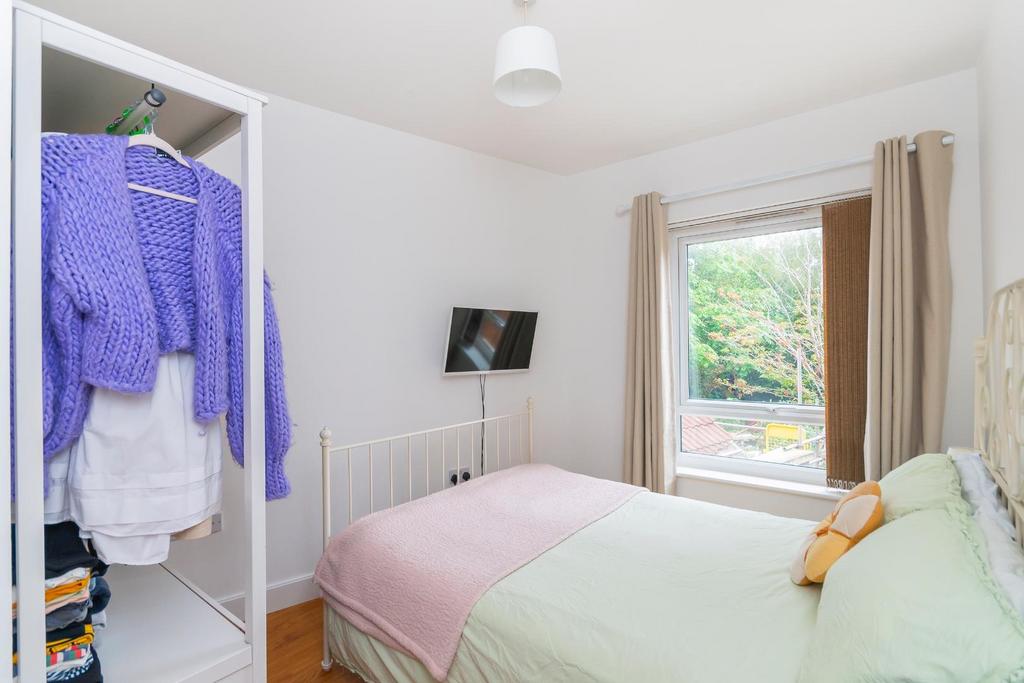 LLIHDAEHSGAN777 - Bedroom E.jpg