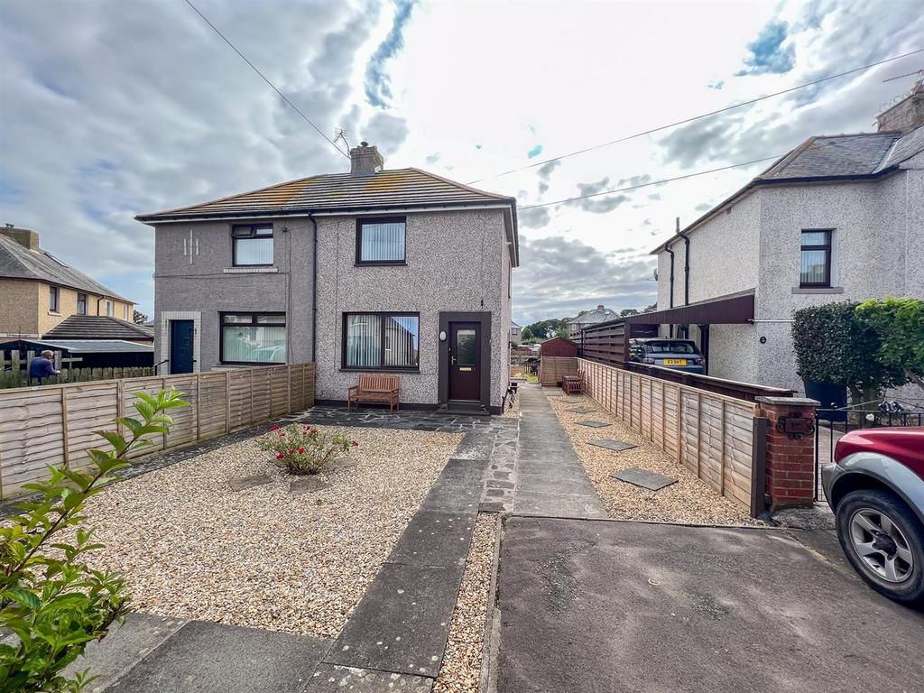 Magdalene Drive, BerwickUponTweed 2 bed semidetached house for sale