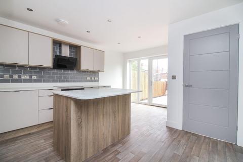 4 bedroom terraced house for sale, Boldon Lane, South Shields