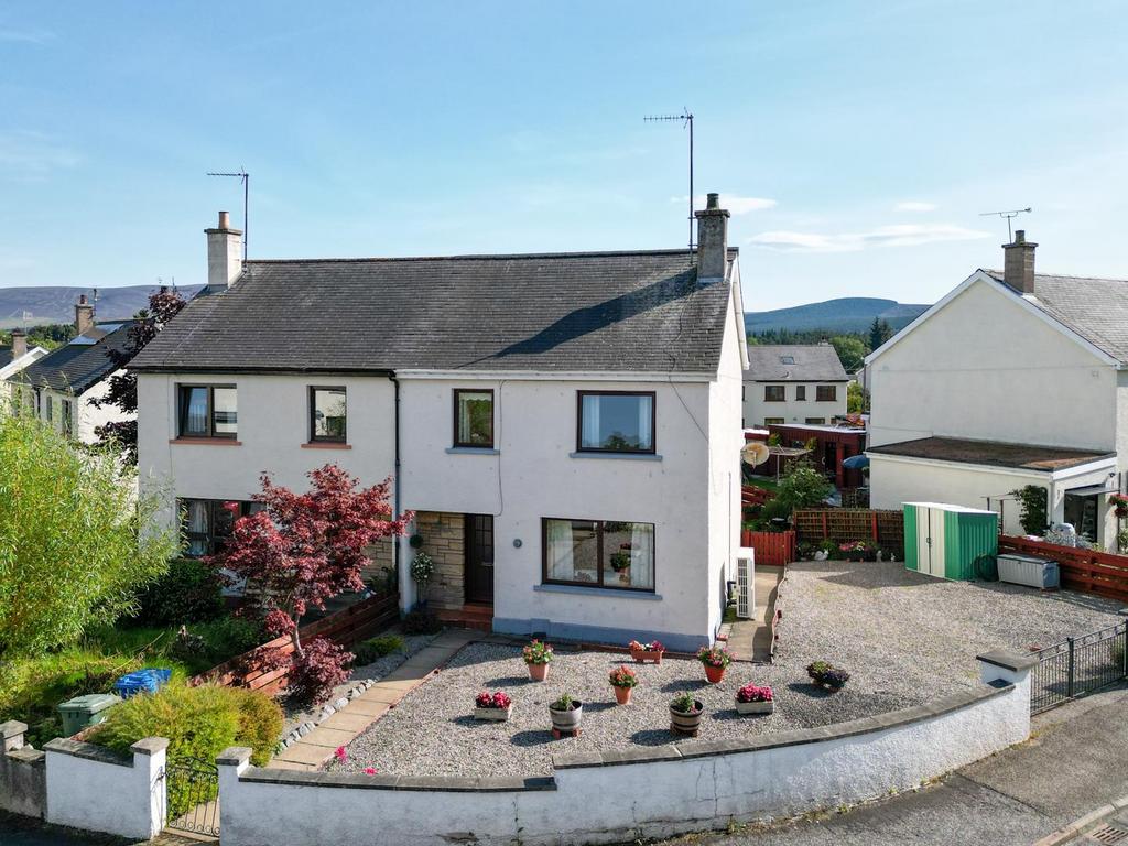 Cairngorm Avenue, Grantown on Spey 3 bed semidetached house for sale