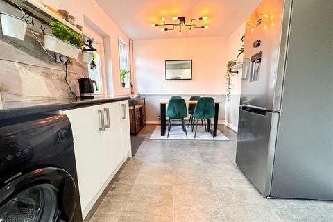 15 Chase Road, Loxley, Sheffield, S6 6RA