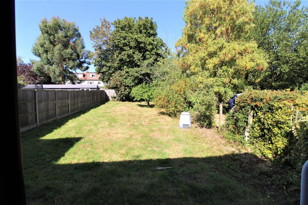 Allandale Crescent, Potters Bar EN6 3 bed semidetached house for sale