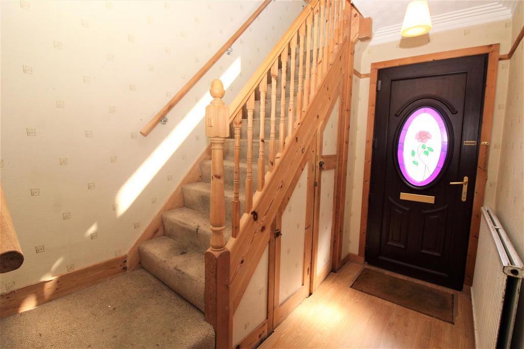 Allandale Crescent, Potters Bar EN6 3 bed semidetached house £549,950