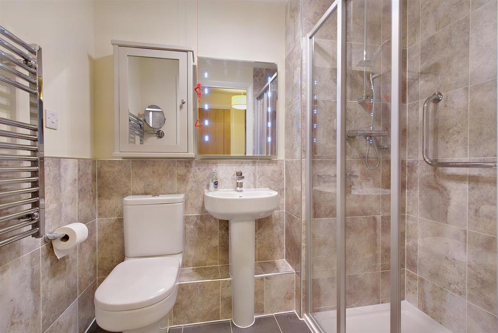 Ensuite