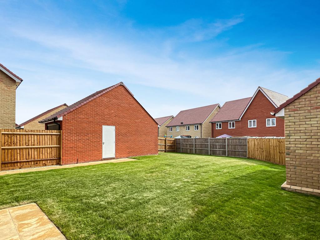 Willow Park, Halstead, CO9 4 bed detached house for sale £519,995