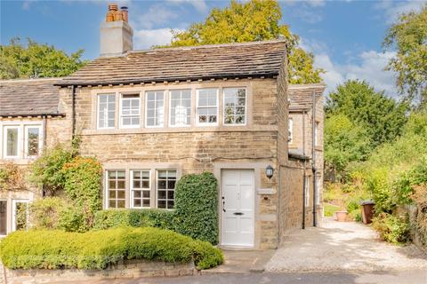 4 bedroom semi-detached house for sale, Far Dene, Kirkburton, Huddersfield, West Yorkshire, HD8