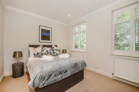 2 bedroom mews for sale - Archery Close, London, W2