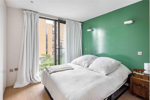 2 bedroom flat for sale, Arthaus Apartments, 205 Richmond Road, Hackney, London, E8