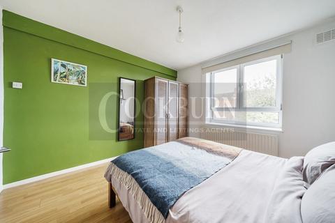 Flat 15, Ingrebourne House Brangbourne Road, Bromley, BR1 4LR