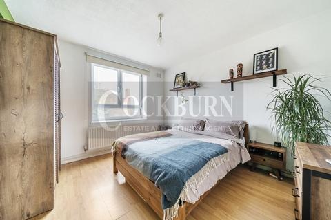 Flat 15, Ingrebourne House Brangbourne Road, Bromley, BR1 4LR