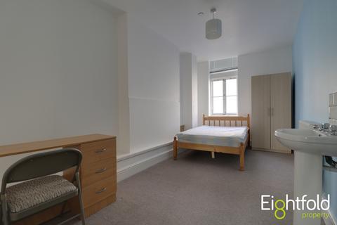 undefined, West Street, Brighton