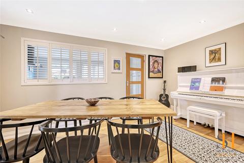 35 Downham Road, Ramsden Heath, Billericay, CM11 1PU