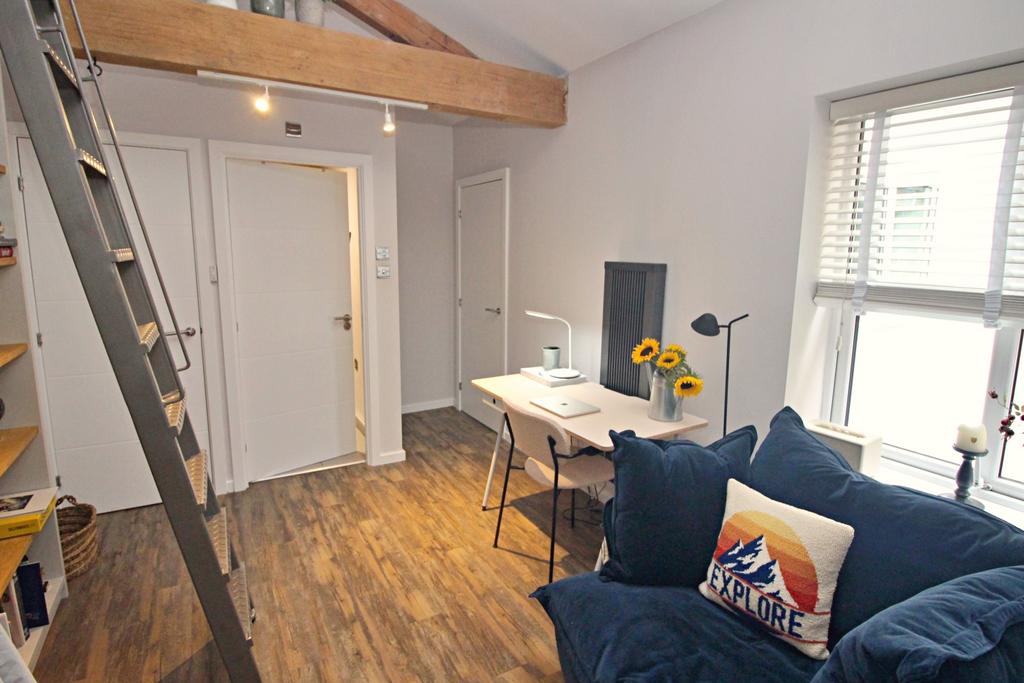 Sitting Dining Room