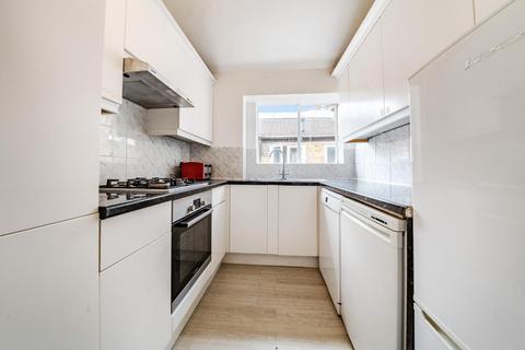 14a Woodside, London, SW19 7AR