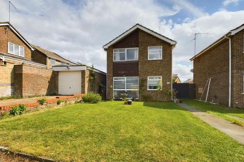 128 Ash Rise, Northampton, NN2 8ST