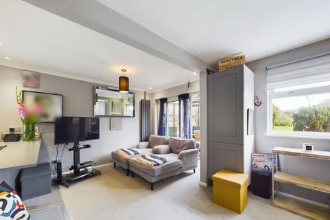 128 Ash Rise, Northampton, NN2 8ST