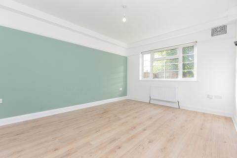 undefined, Selhurst Road, London SE25