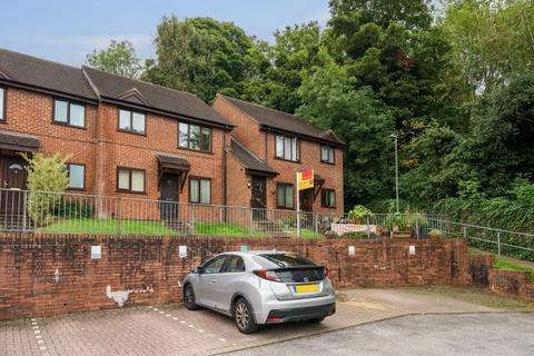 2 bedroom flat for sale, High Wycombe,  Buckinghamshire,  HP13