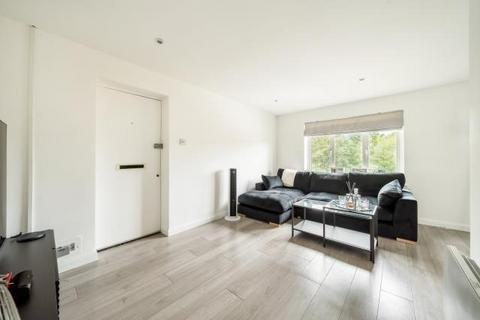 2 bedroom flat for sale, High Wycombe,  Buckinghamshire,  HP13