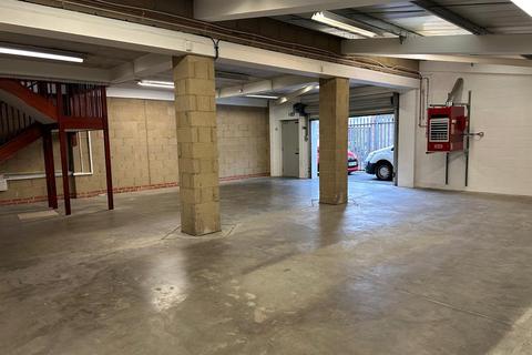 Industrial unit to rent, Harrow HA1