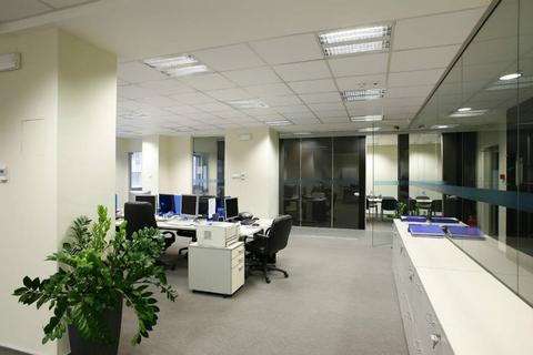 Office to rent, London NW10