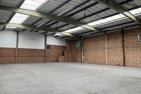 Industrial unit to rent, London W3