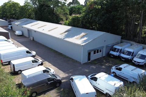 Industrial unit to rent, Iver SL0