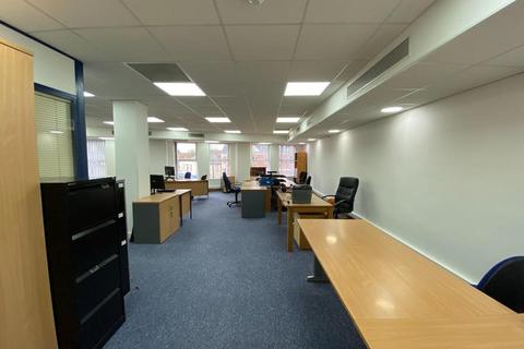 Office to rent, Pinner HA5