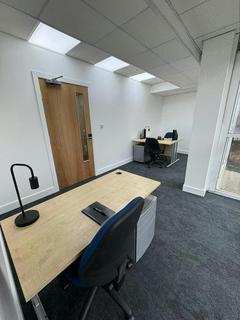 Office to rent, Pinner HA5