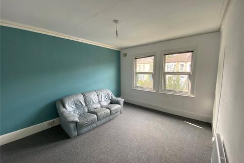 3 bedroom apartment to rent, Whittington Road, London, N22