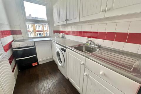 3 bedroom apartment to rent, Whittington Road, London, N22