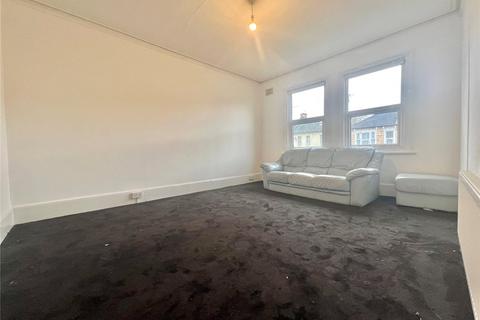 3 bedroom apartment to rent, Whittington Road, London, N22