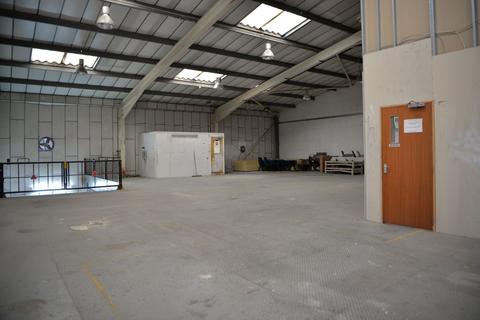 Industrial unit to rent, London NW10