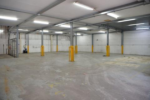 Industrial unit to rent, London NW10