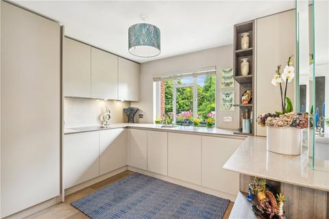 3 bedroom apartment for sale, Philbeach Gardens, Earls Court, London, SW5