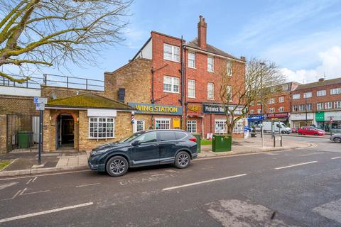Retail property (high street) to rent, Middlesex HA5