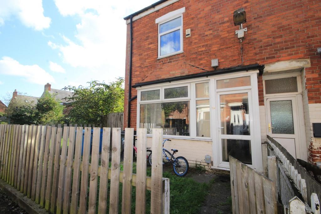 Myrtle Avenue, Williamson Street, Hull, East Riding of Yorkshire. HU9