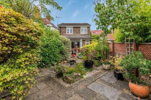 73 Malden Hill, New Malden, KT3 4DS