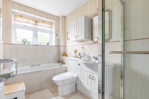 73 Malden Hill, New Malden, KT3 4DS