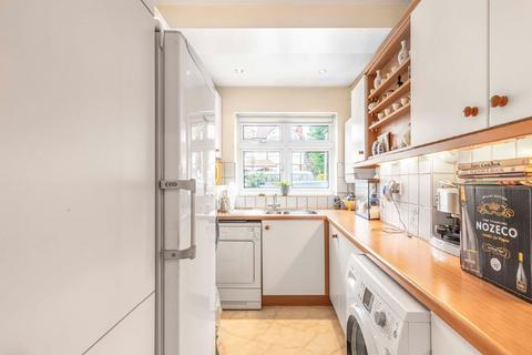 73 Malden Hill, New Malden, KT3 4DS