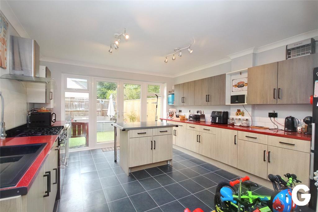 Studio Kitchen