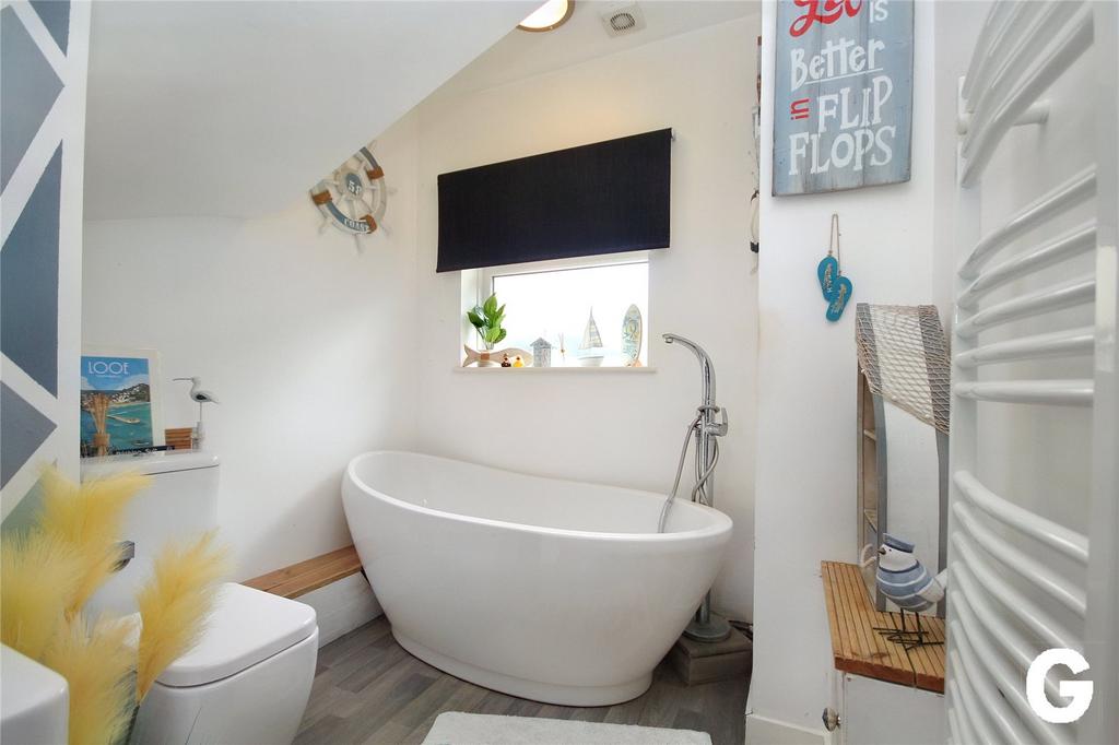 Studio Bathroom