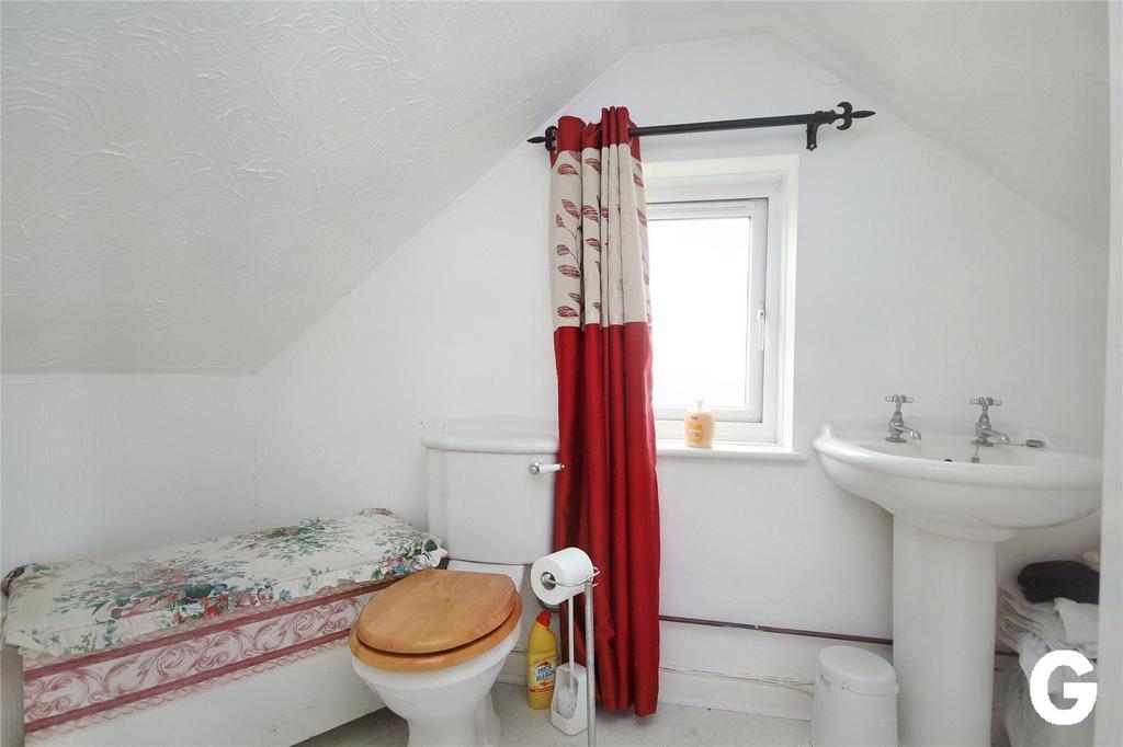 Cottage Cloakroom