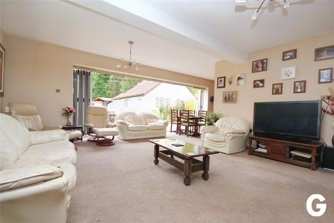 Fernlea, 1 Beech Lane, St Leonards, Ringwood, BH24 2QD