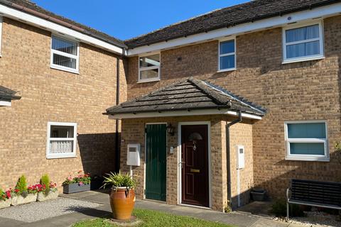 2 bedroom flat for sale - Arnoldfield Court, Gonerby Hill Foot, Grantham, NG31