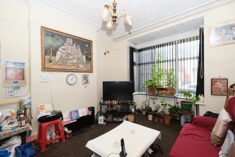 3 bedroom terraced house for sale - Doris Road, Sparkhill, Birmingham, West Midlands B11 4ND