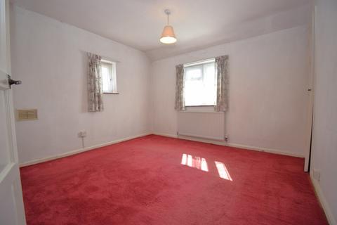 3 bedroom semi-detached house for sale, Bingham Road, Burnham, Slough, SL1